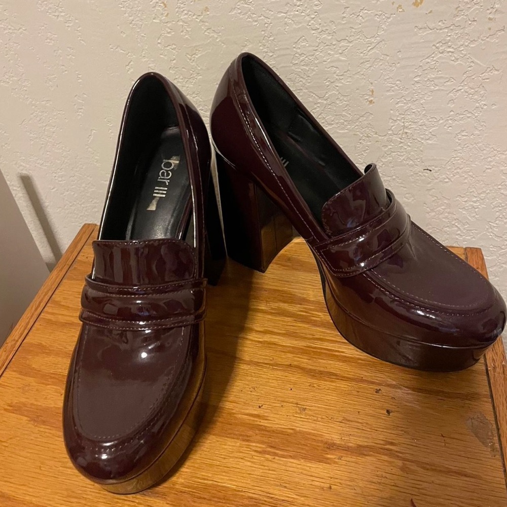 Bar III dark purplish red platform heels glossy shoes gothic style